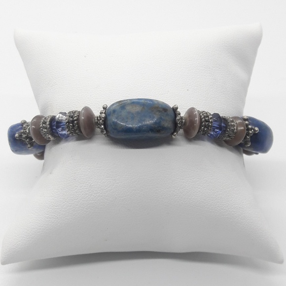Natural blue stone bracelet with silver accents - Picture 2 of 6